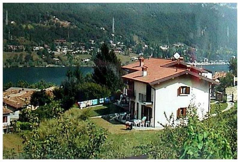 Casa Flora draußen, Hotel Alpino, Idro See