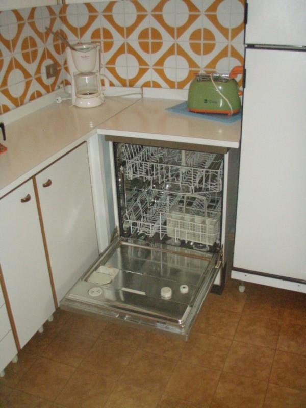 Villa Stefano dish washer - Hotel Alpino - Idro lake