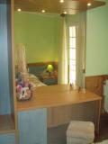 Villa Stefano Schlafzimmer mit Doppelbett - Hotel Alpino - Idro See